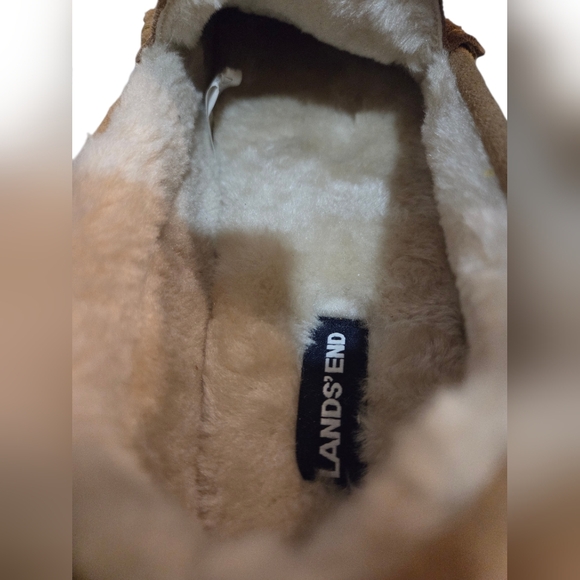 Lands' End - Men's Suede Moccasin Slippers with Fuzzy Faux Fur Lining NWOT - Picture 7 of 11